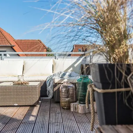 _von Witte_ Lindenstr_13 Whg_6 Apartment